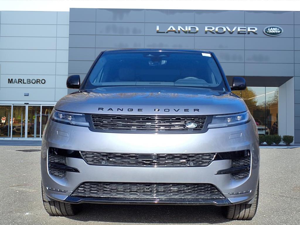 2025 Land Rover Range Rover Sport P460e Dynamic SE photo 8