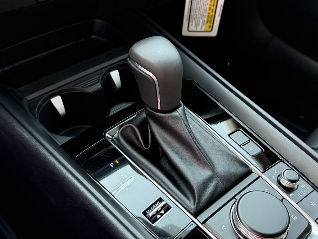 2025 Mazda CX-50 Premium Plus photo 10