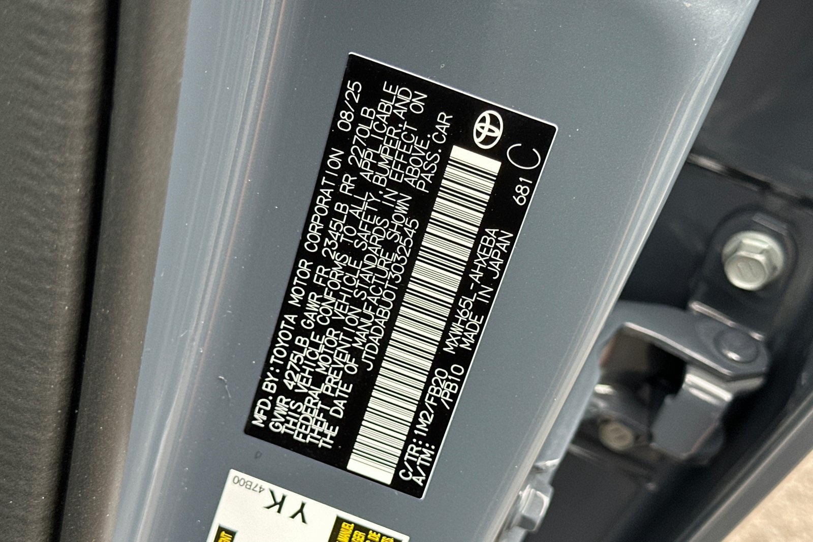 2026 Toyota Prius LE photo 32