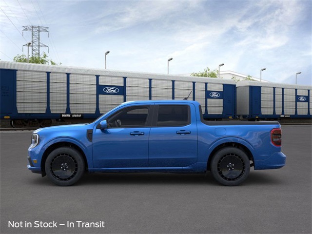 2025 Ford Maverick photo 3
