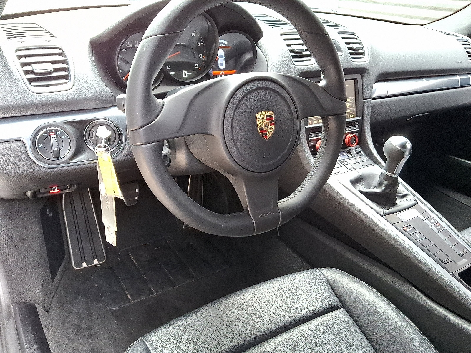 2014 Porsche Cayman photo 4