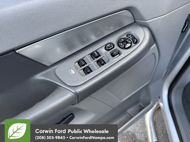 2007 Dodge Ram SLT photo 14