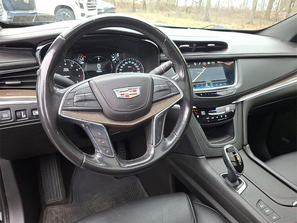2019 Cadillac XT5 Platinum photo 18