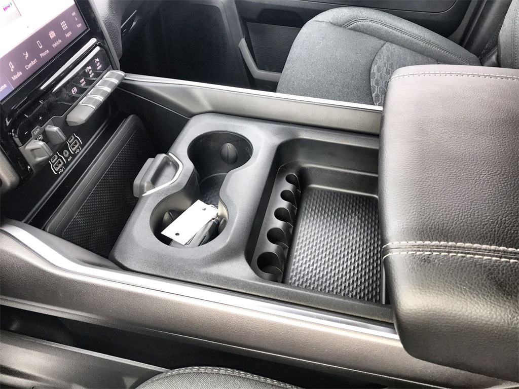 2026 Ram 2500 Big Horn photo 19