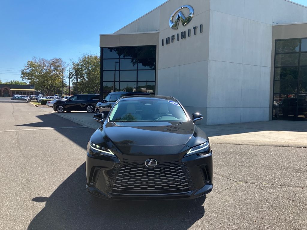 2023 Lexus RX photo 3