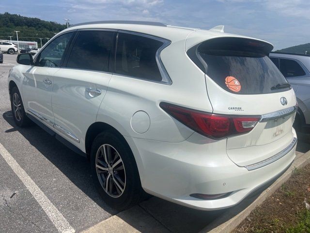 2016 Infiniti QX60 Base photo 3