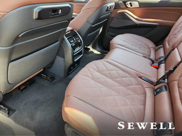 2026 Bmw X7 xDrive40i photo 3