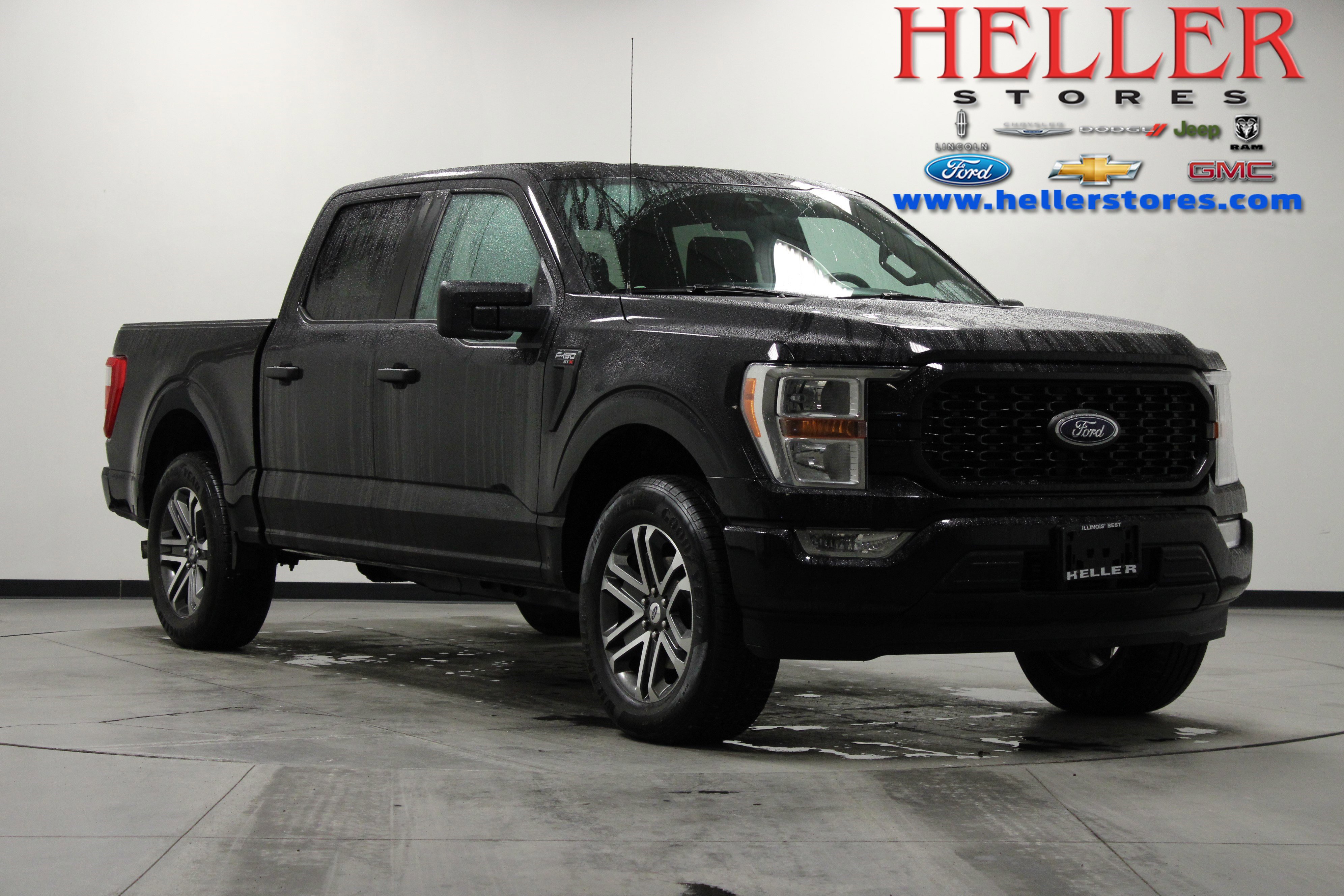 2021 Ford F-150 XL's photo