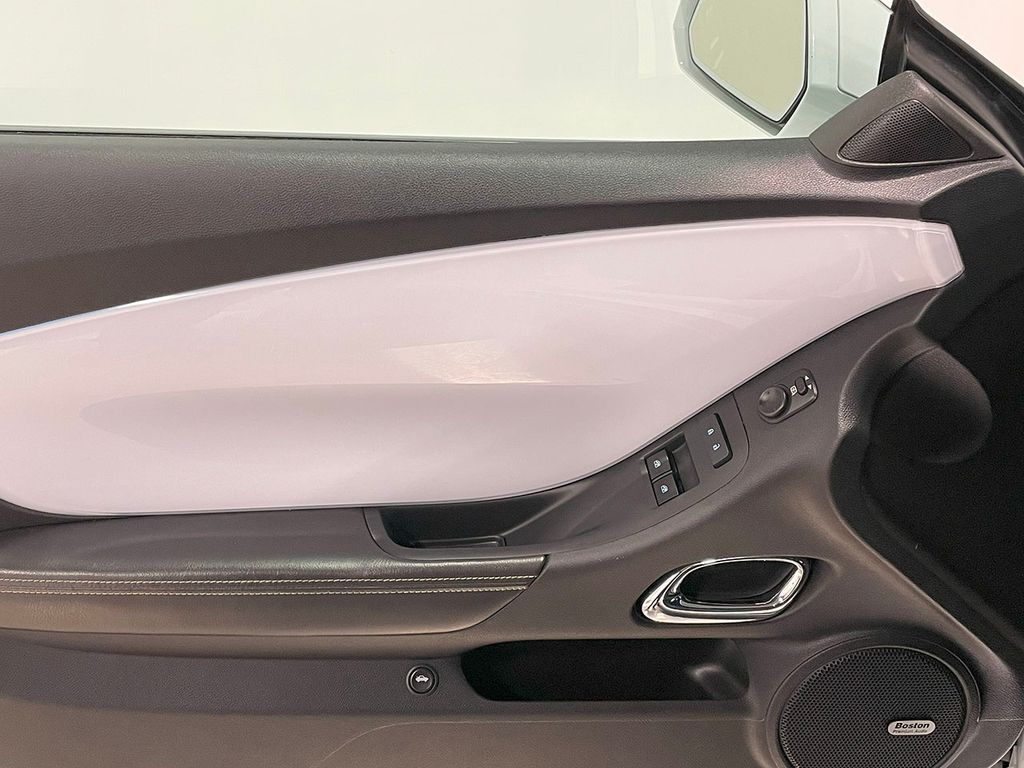2012 Chevrolet Camaro SS photo 50