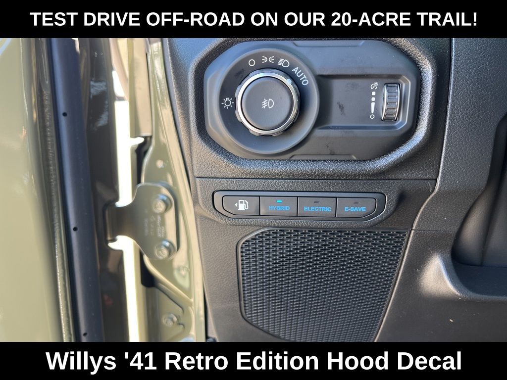 2025 Jeep Wrangler Sport 4xe photo 21