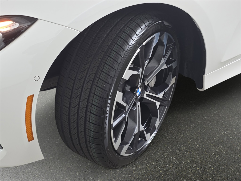 2025 Bmw 330i xDrive photo 32