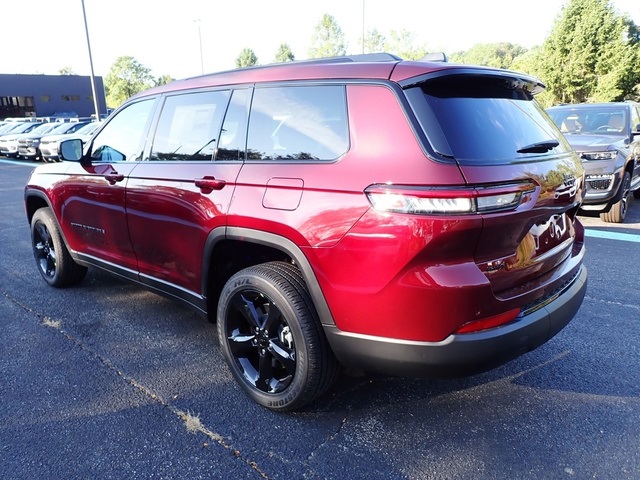 2025 Jeep Grand Cherokee Altitude X photo 3