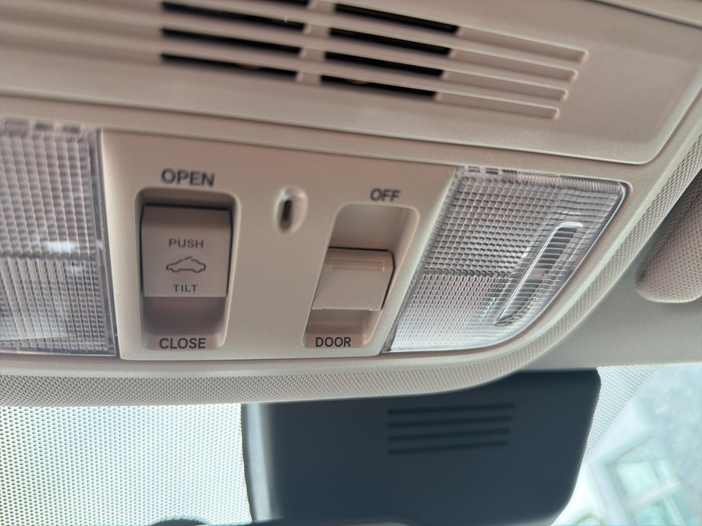 2020 Honda Accord EX photo 15