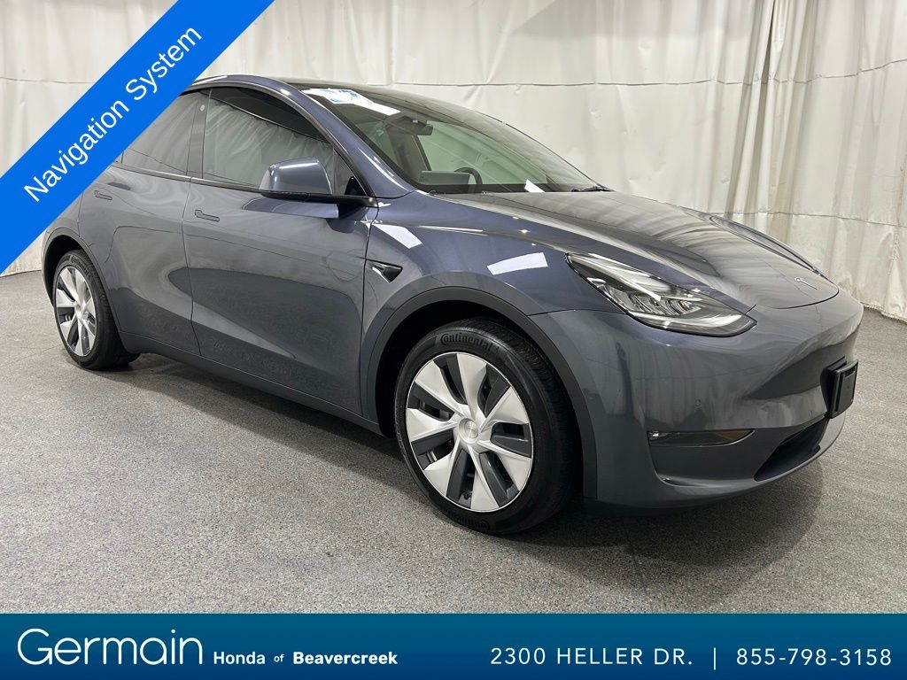 Used 2022 Tesla Model Y Long Range with VIN 7SAYGDEE2NF310818 for sale in Beavercreek, OH