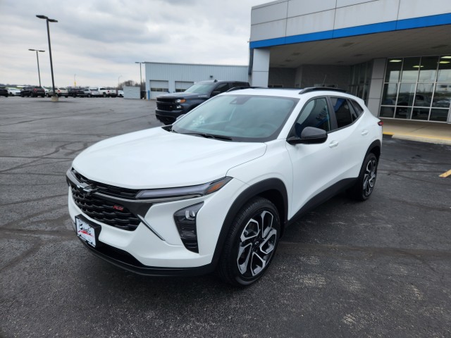 2025 Chevrolet Trax photo 5