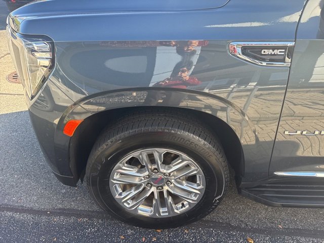 2021 Gmc Yukon SLT photo 4