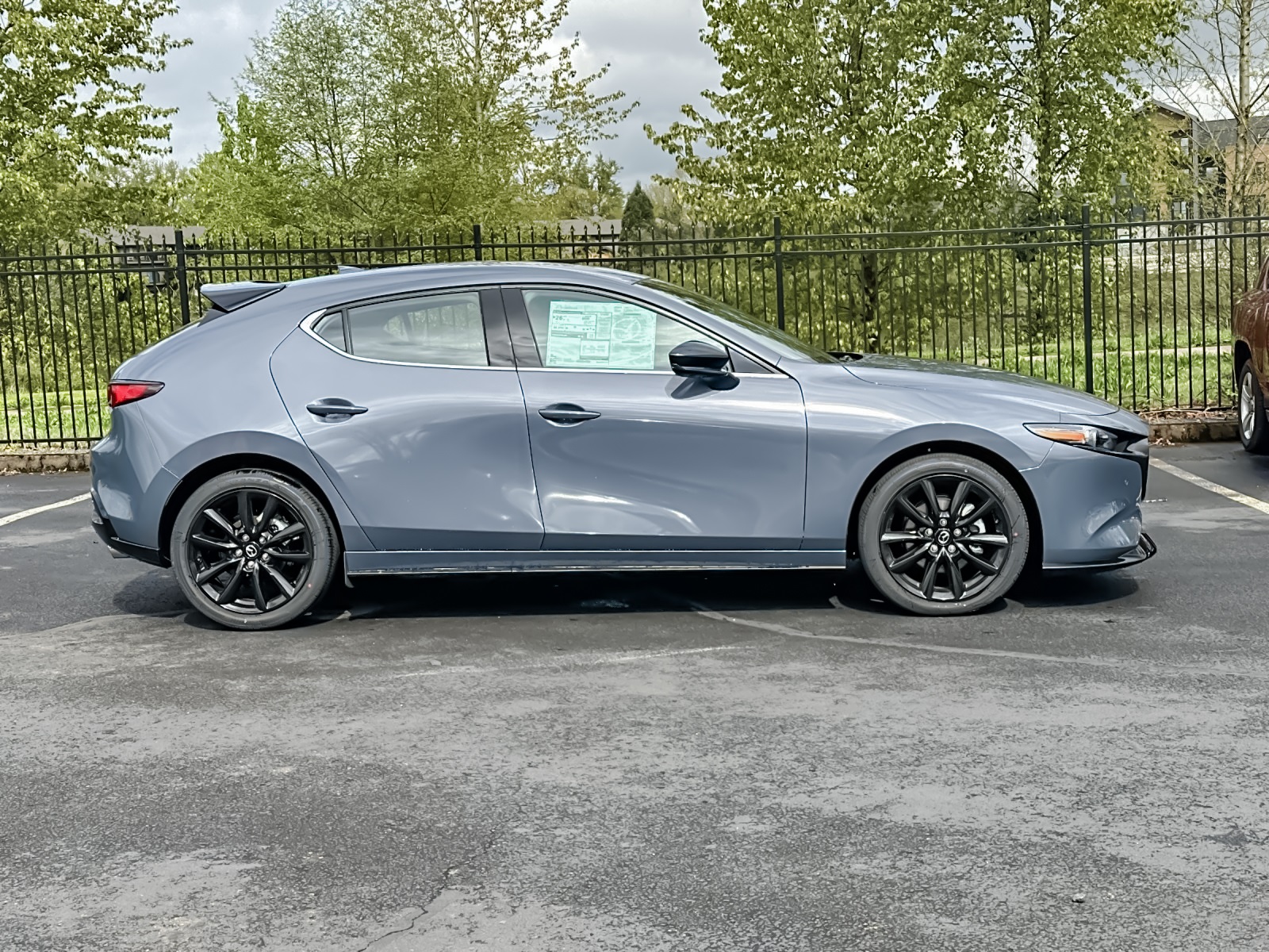 2025 Mazda Mazda3 Hatchback 2.5 Turbo Premium Plus photo 2