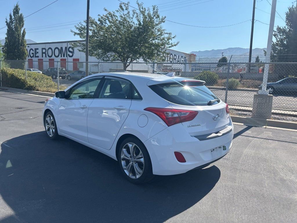 2013 Hyundai Elantra GT Base photo 4