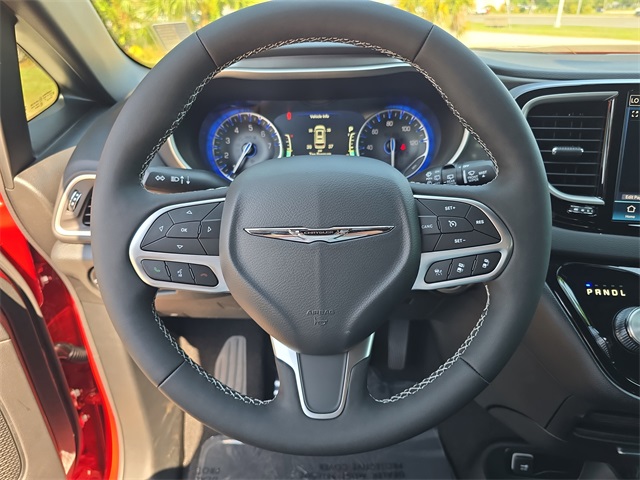 2026 Chrysler Voyager LX photo 24