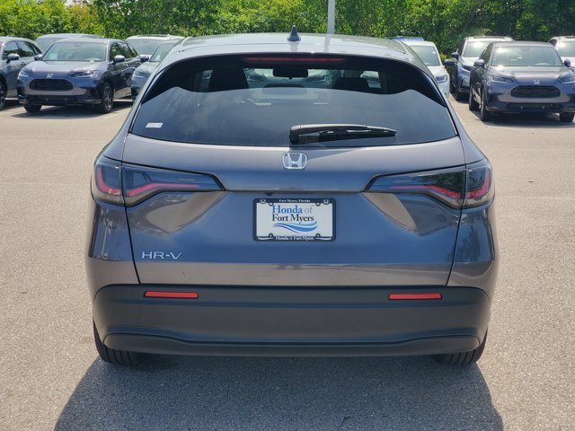 2026 Honda HR-V LX photo 2