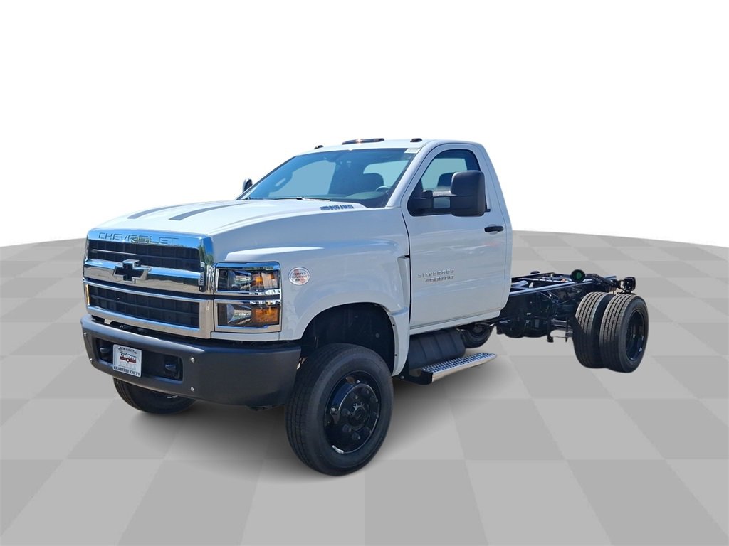 2025 Chevrolet Silverado 4500 Medium Duty Chassis Cab Work Truck's photo