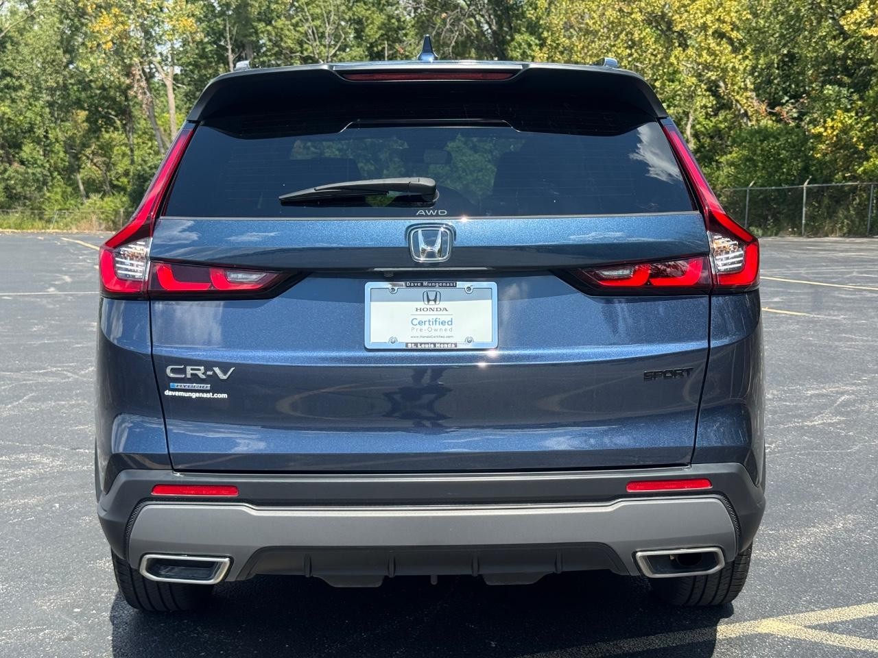 2025 Honda CR-V Hybrid Sport photo 2
