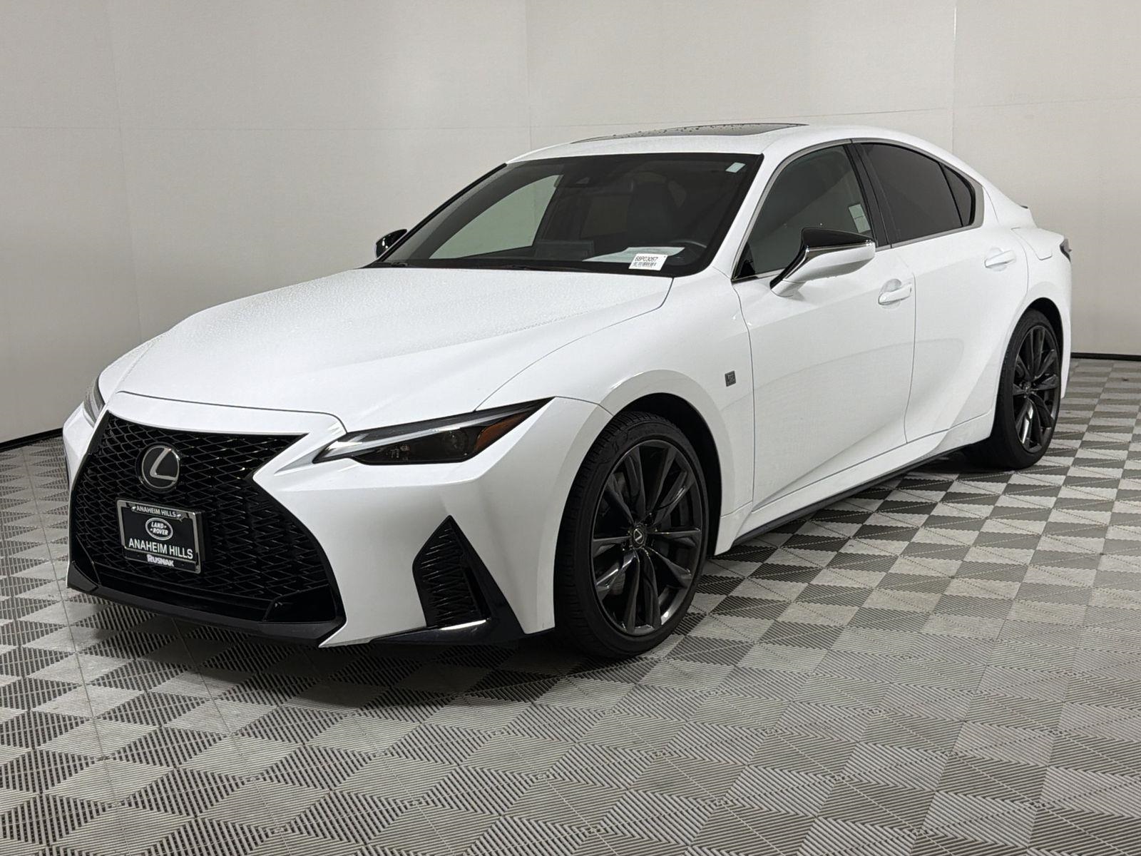 2024 Lexus IS 300's photo