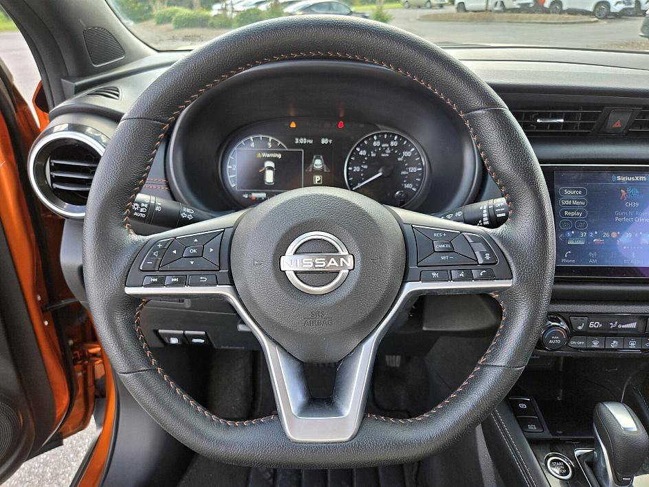 2023 Nissan Kicks SR photo 15