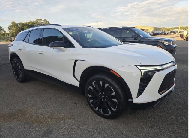 2024 Chevrolet Blazer EV RS's photo