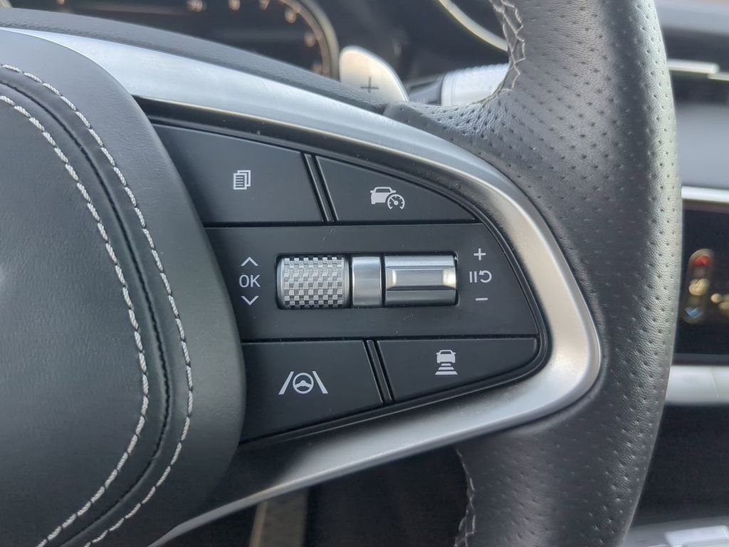 2024 Genesis GV70 3.5T Sport photo 27