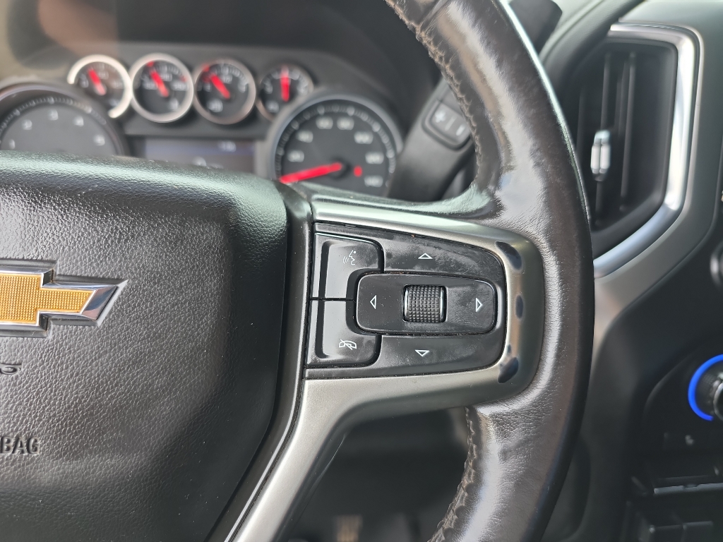 2020 Chevrolet Silverado 3500HD LT photo 16