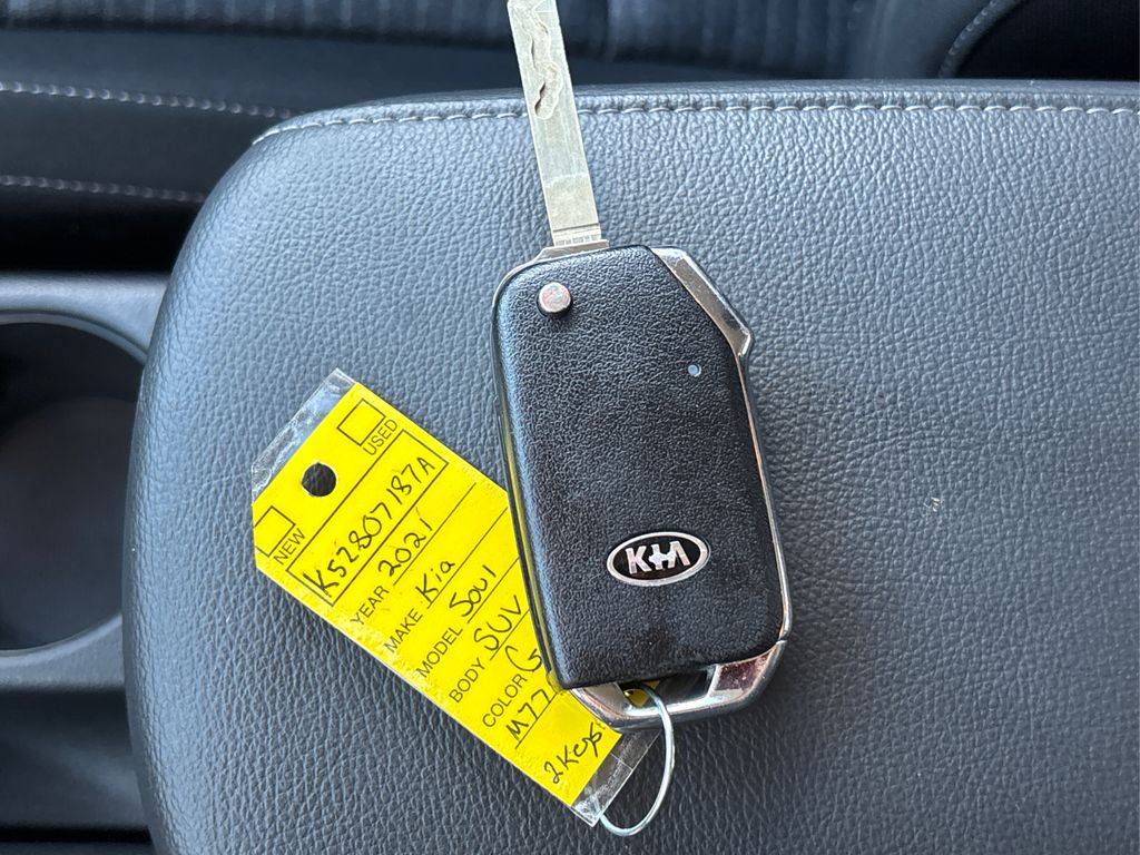 2021 Kia Soul S photo 28