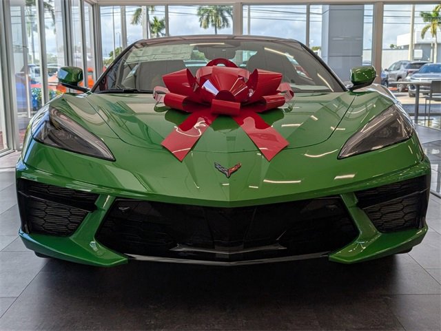 2026 Chevrolet Corvette Stingray 2LT photo 2