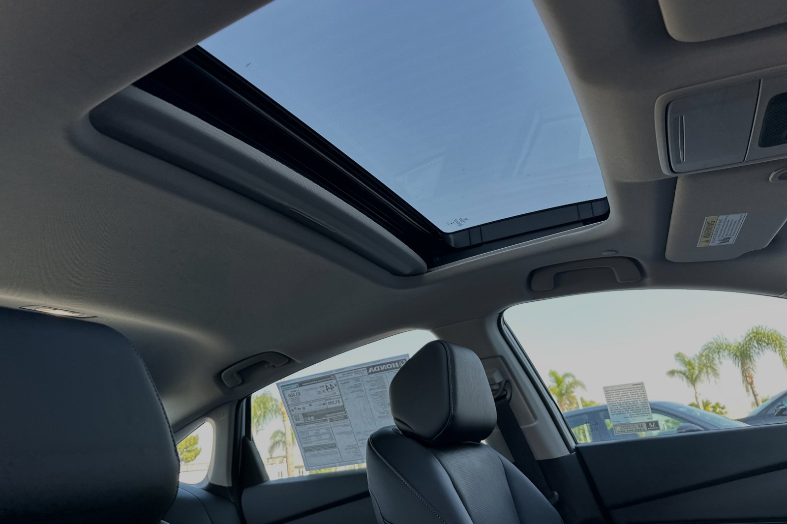 2025 Honda Accord Hybrid Touring photo 17
