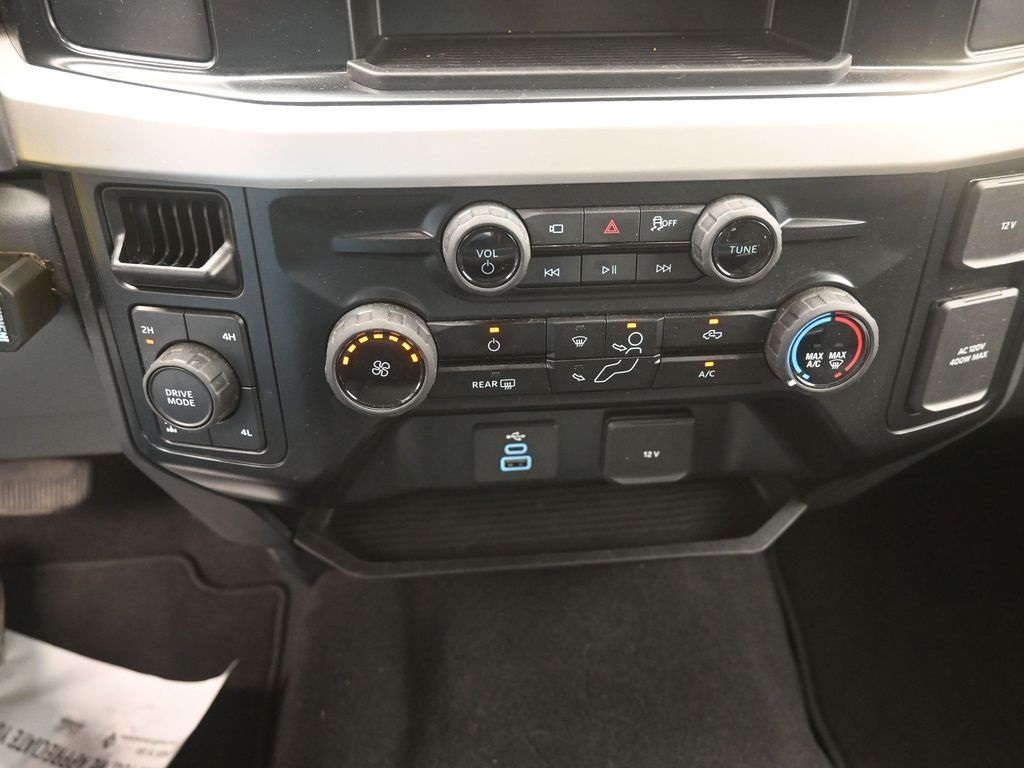 2025 Ford F-250 photo 26