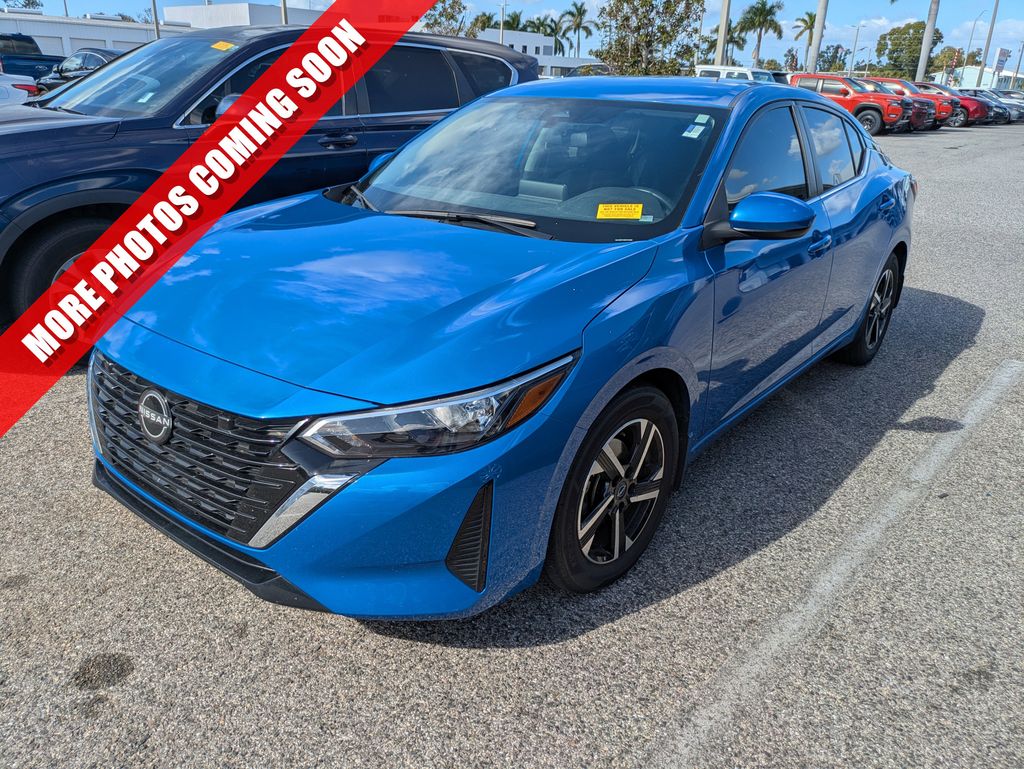 2024 Nissan Sentra SV's photo