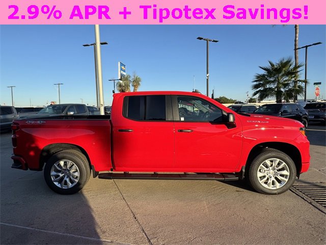 2026 Chevrolet Silverado 1500 Custom photo 2