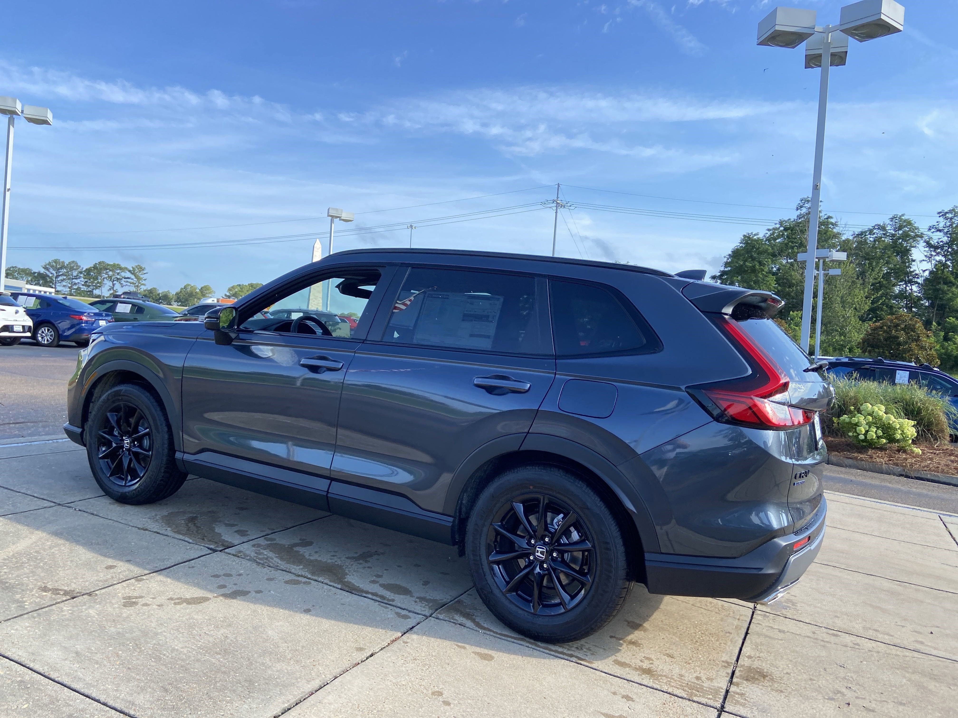 2026 Honda CR-V Hybrid Sport-L photo 3