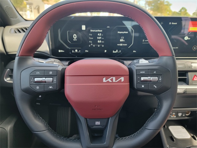 2025 Kia K4 GT-Line photo 23