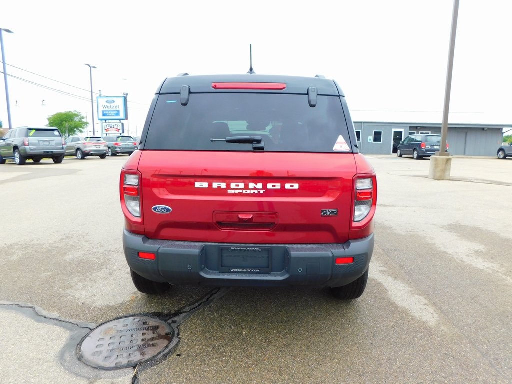 2025 Ford Bronco Sport Outer Banks photo 4