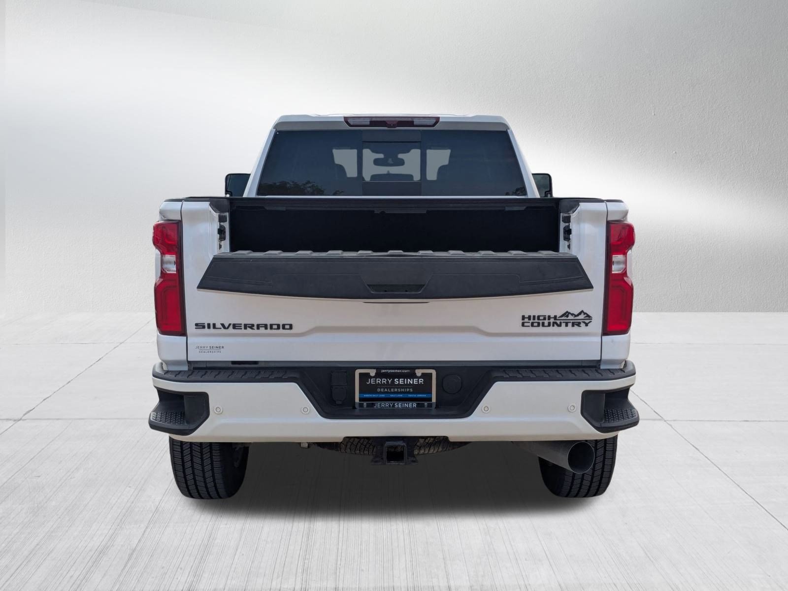 2022 Chevrolet Silverado 3500HD High Country photo 22
