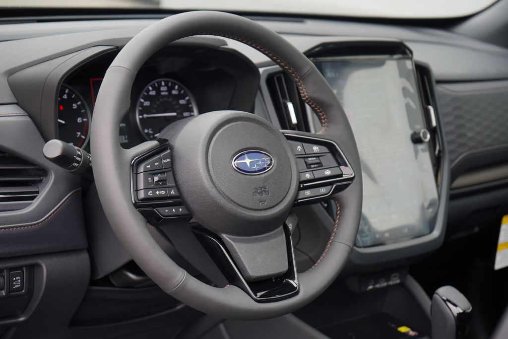 2025 Subaru Forester Touring photo 7