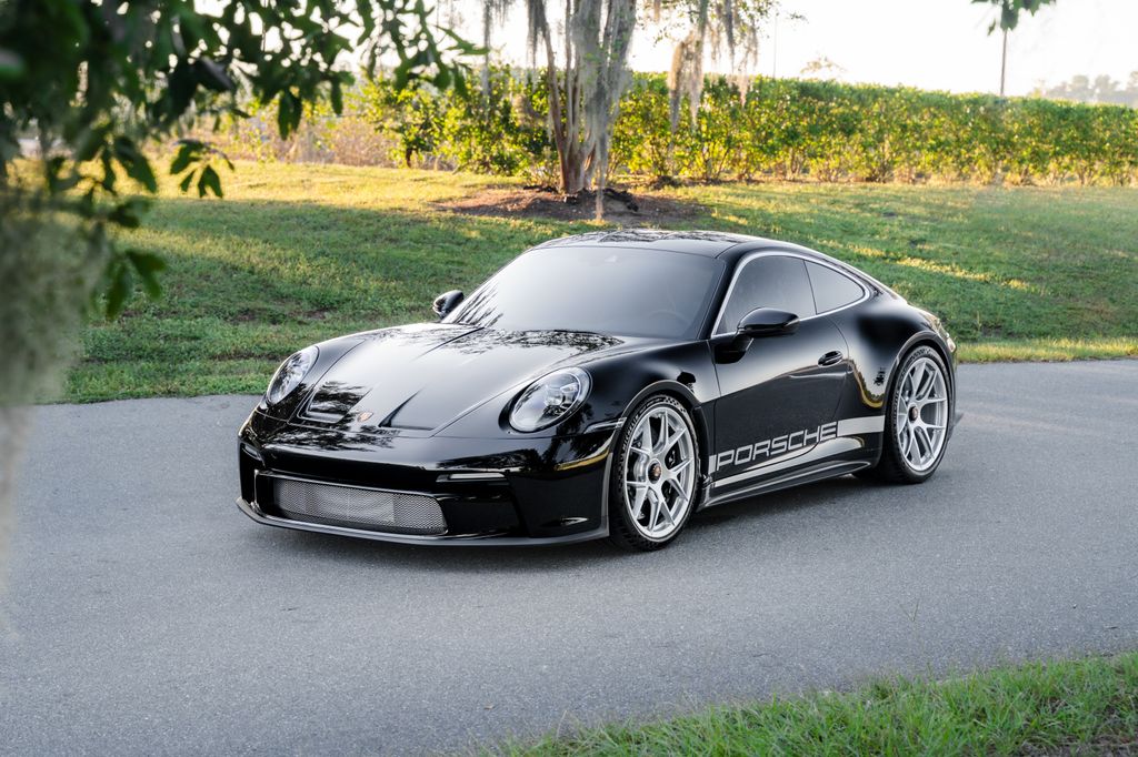 2024 Porsche 911 GT3 RS photo 2