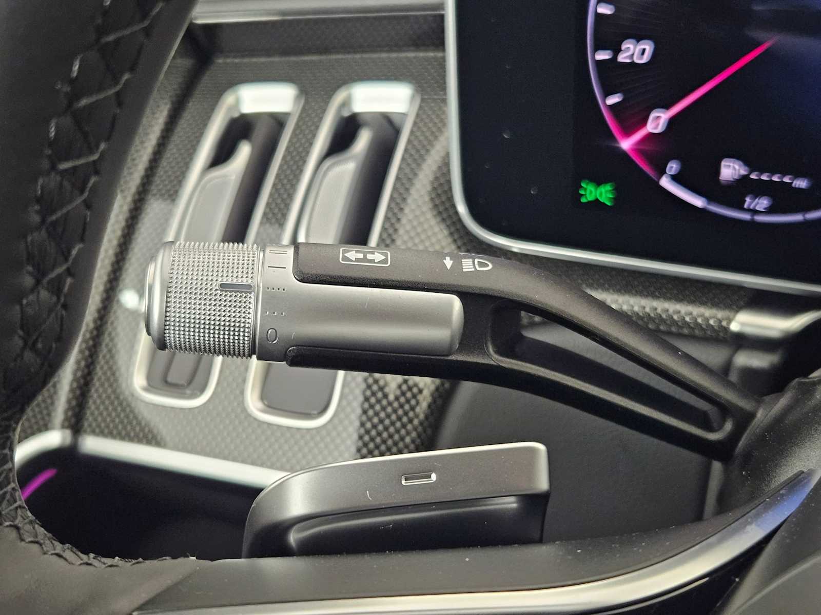 2025 Mercedes Benz S 580e 4MATIC photo 24