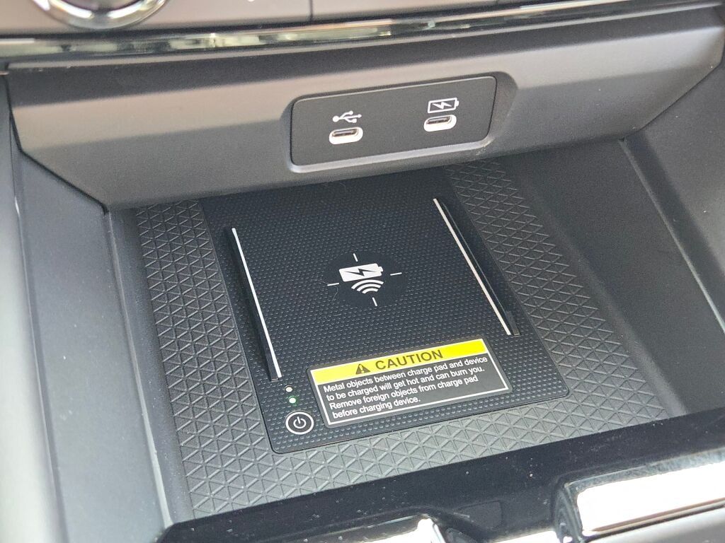 2024 Honda Accord Hybrid Touring photo 24