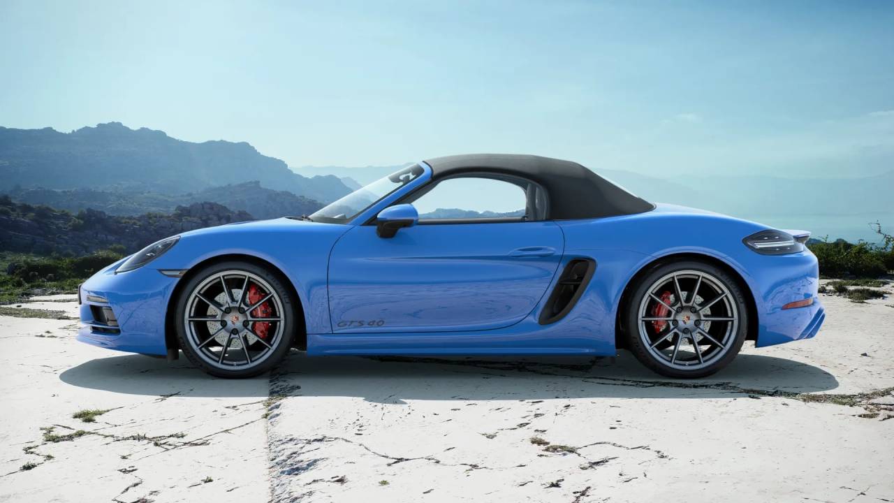 2025 Porsche Boxster GTS 4.0 photo 2