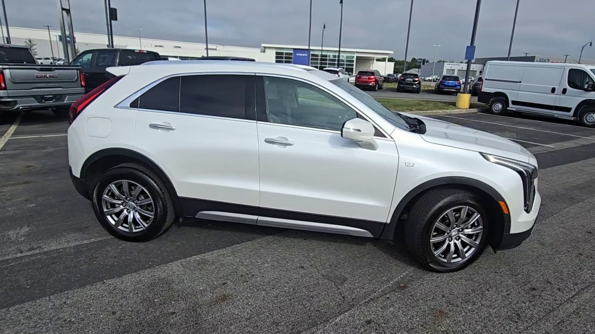 2022 Cadillac XT4 Premium Luxury photo 42