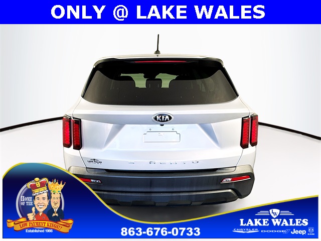 2021 Kia Sorento LX photo 6