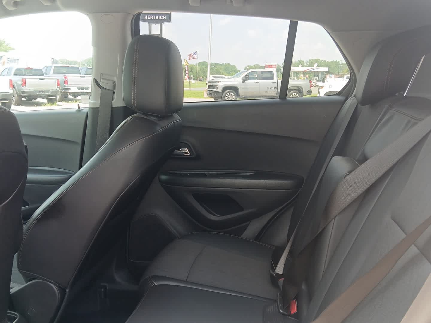 2022 Chevrolet Trax LT photo 14