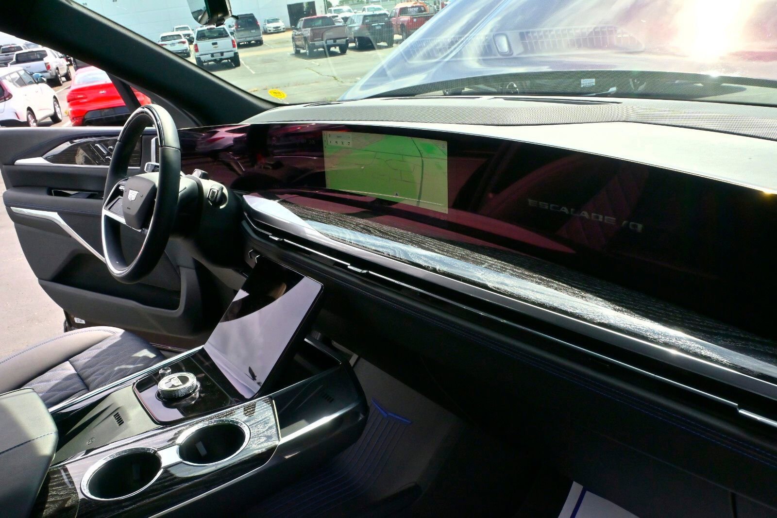 2025 Cadillac Escalade IQ Sport photo 26